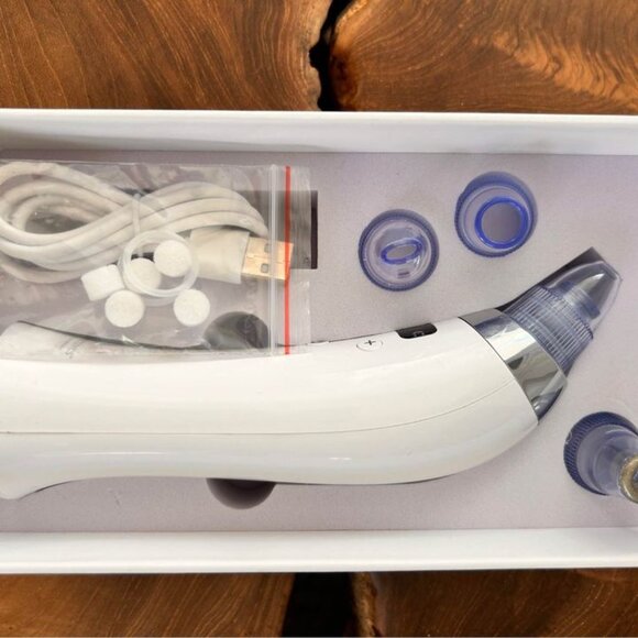 New Dermalactives pore enhancing device - Picture 3 of 5